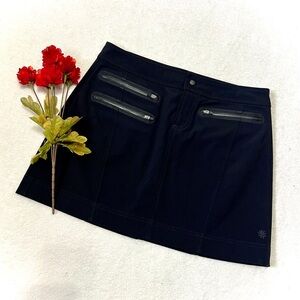 Athleta Classic Black Waterproof Mini Skirt - Size 4 (31")